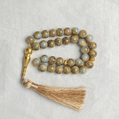 Le design élégant et soigné du Tasbih - Perles naturelles vous fera croire que vous portez les bijoux les plus raffinés.