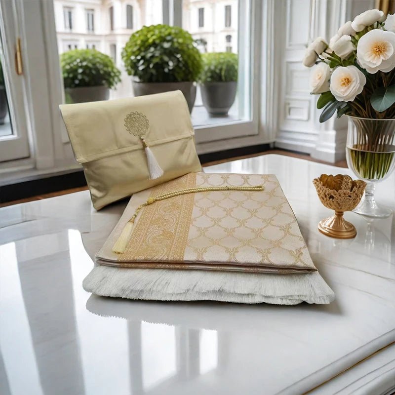 Le coffret tapis de priere beige