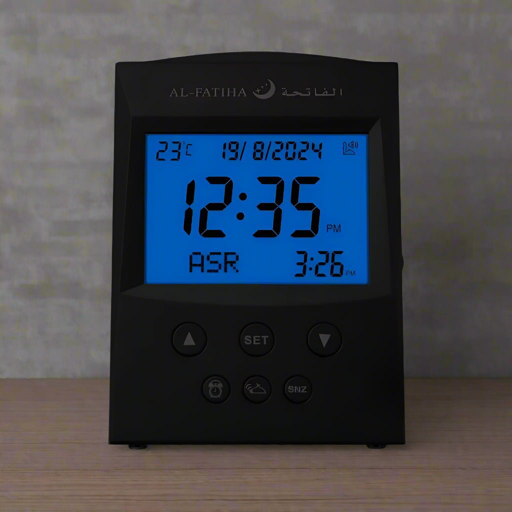 Lorsqu'il fait nuit noire, l'horloge Adhan utilise sa fonction LED pour que vous puissiez voir même dans le noir