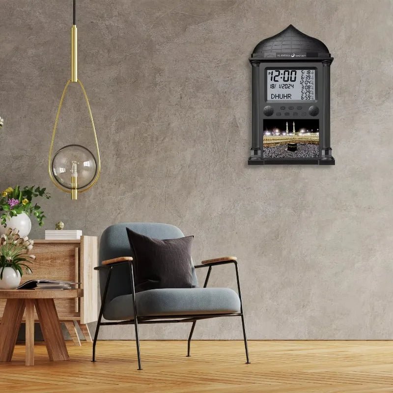 L'Horloge Adhan: une décoration somptueuse et un rappel puissant