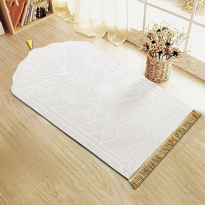Le Tapis de Priere blanc!