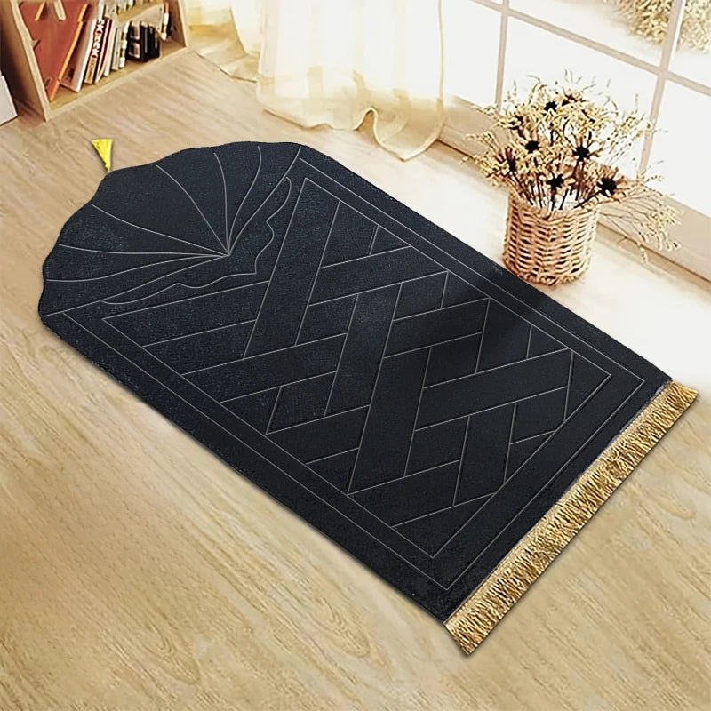 Le Tapis de Priere noir!